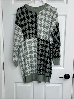 Houndstooth Knit Sweater Dress in Sage and Black